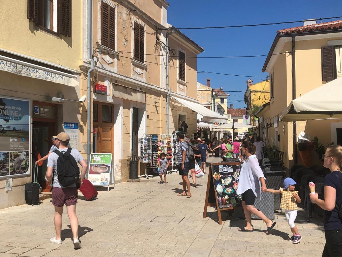 Istrian Stone House In The Heart Of The Beautiful Fishing Village Fazana - Only Few Steps From The Sea And The Wonderful Beach - Incl Plasma-Quad-Plus-Filter Against C O V I D Exteriör bild